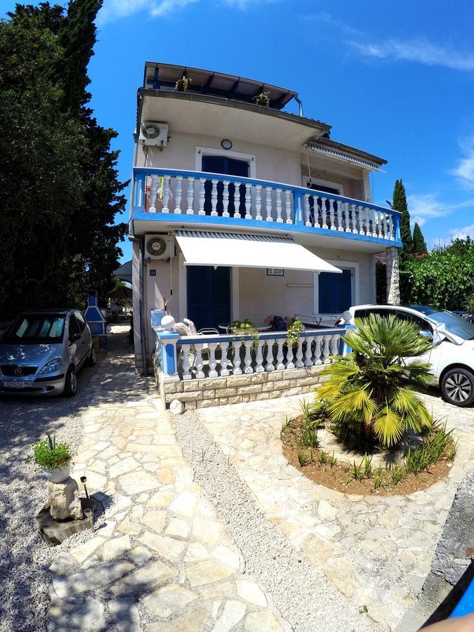 Blue City Apartment'S Repic Biograd Na Moru Exterior photo